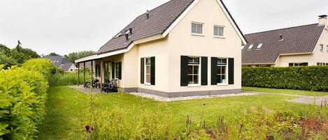 House | Bahagian luar