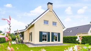 House | Exterior - Detached House in Vlagtwedde With Sauna (Vlagtwedde)