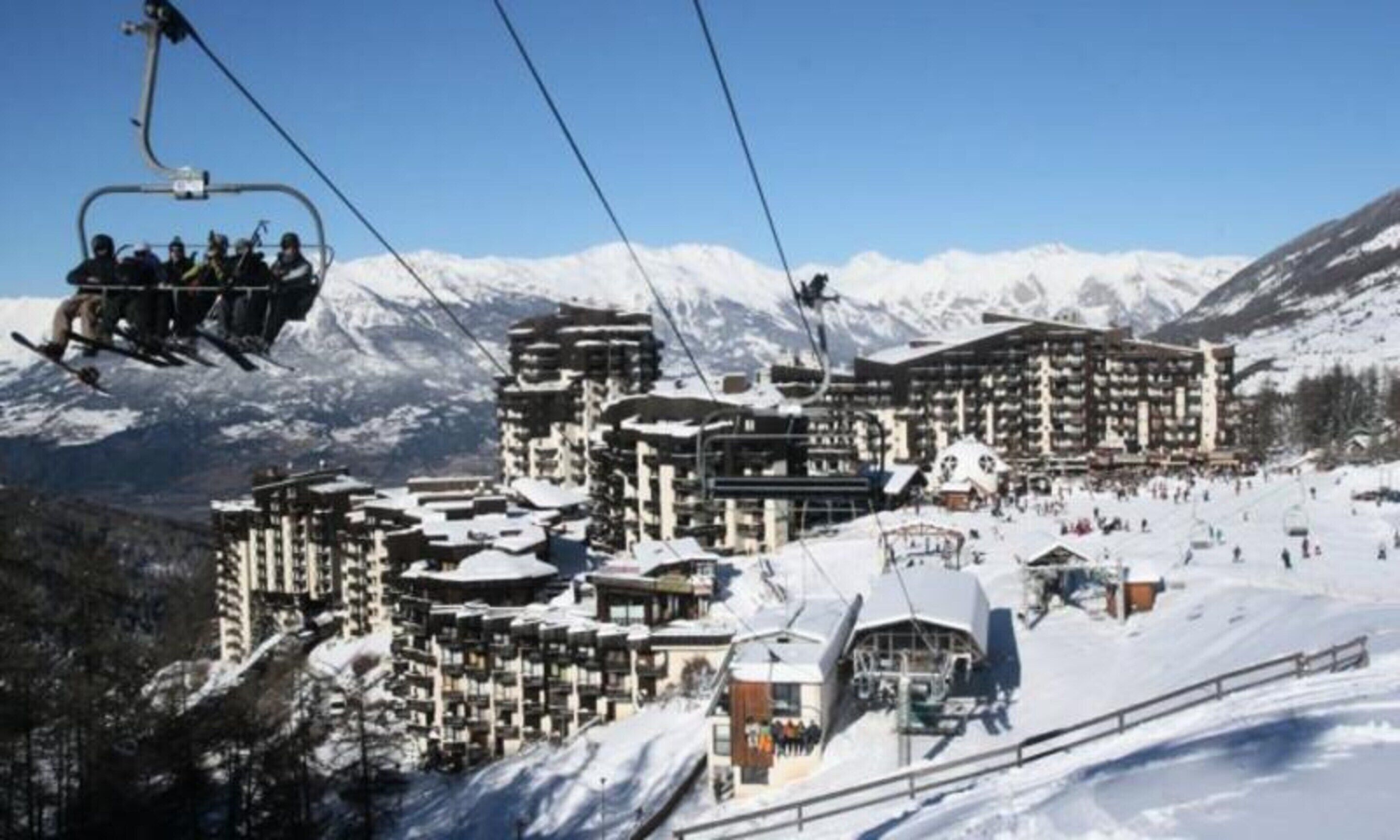 Snow and ski sports