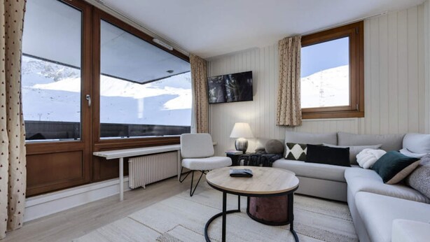 Unclassified image, 1 of 3, button - 2-room Apartment, 45m2 - 2 Adults + 2 Children (Tignes)