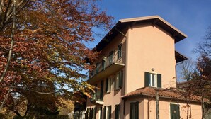 Unclassified image, 4 of 30, button - Esther 2 apartment with balcony in Luino (Luino)