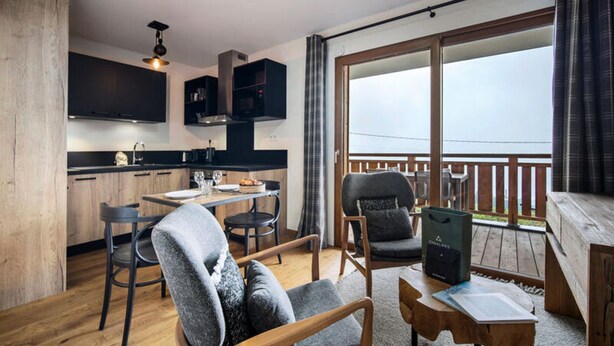 Dining - Apartment in Nantailly With Mont Blanc View (Hauteluce)