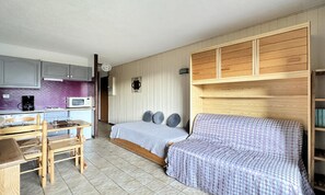 Bed sheets - Holiday Home in Alps With Ski Slope Views (Araches-la-Frasse)