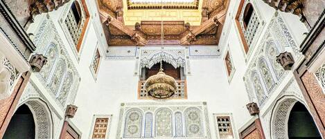 Classic Triple Room, Courtyard View | Interior