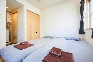 WiFi - Shinjuku 202 for 2 peoples, private toilet + small kitchen (中野區)