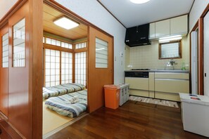 Interior - House Near Shinjuku Central Park! (Shinjuku-ku)