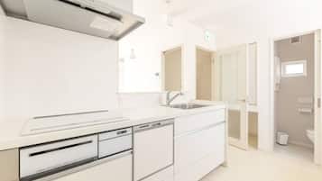 Fridge, microwave, dishwasher, highchair