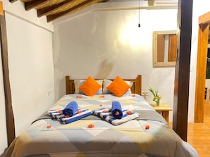 Dobbeltrom – comfort, bassengutsikt | Wi-fi (inkludert)