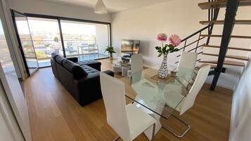 Smart TV, video library