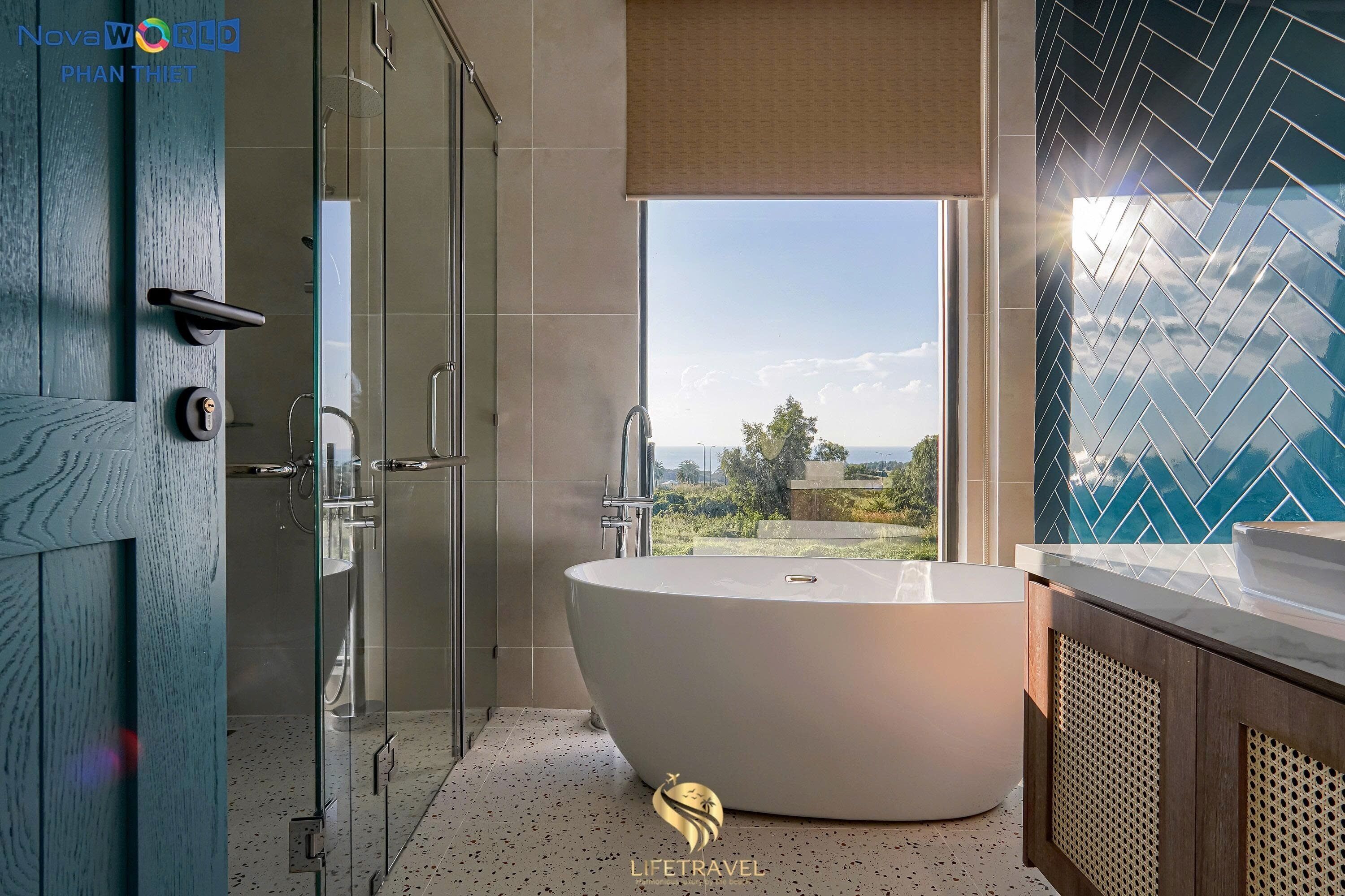 Deluxe Villa, 3 Bedrooms, Pool View | Bathroom