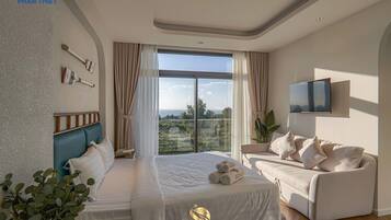 Deluxe Villa, 3 Bedrooms, Pool View | Desk, laptop workspace, free WiFi, bed sheets