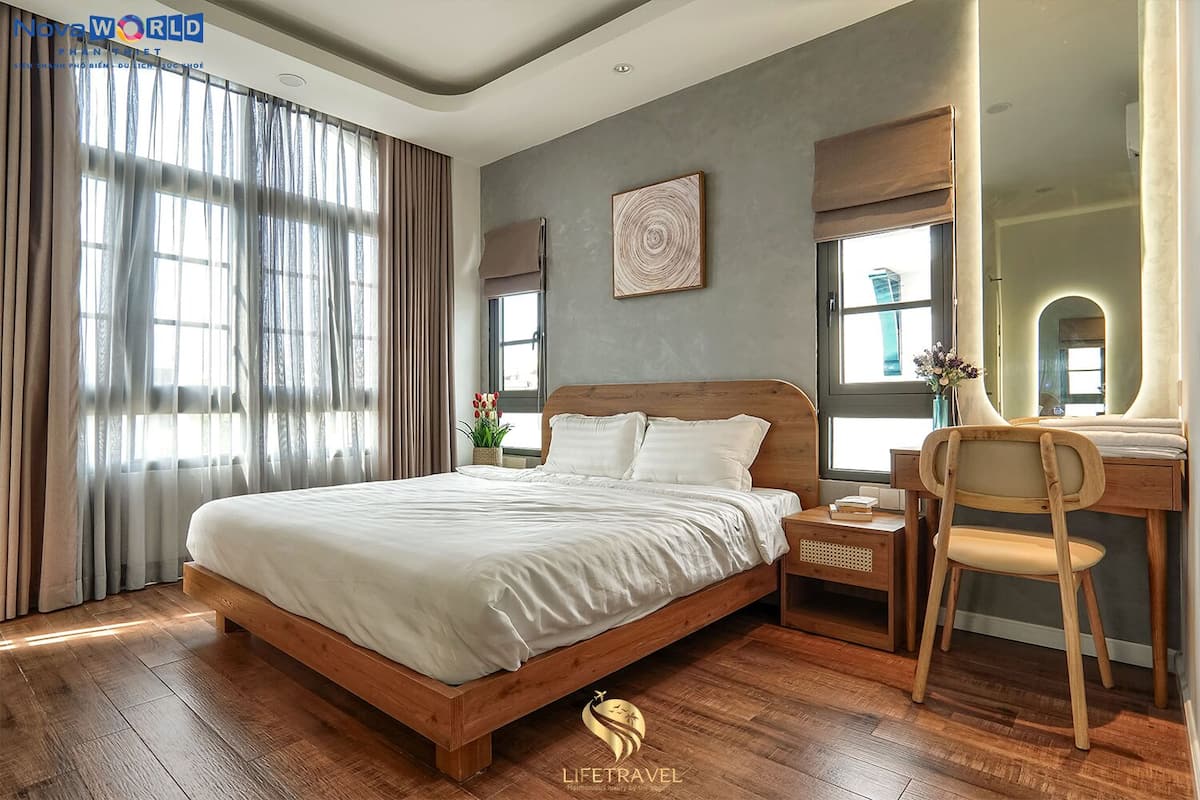 Deluxe Villa, 3 Bedrooms | Desk, laptop workspace, free WiFi, bed sheets