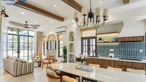 Vila Deluks, 4 kamar tidur | Dapur bersama | Lemari es besar, microwave, oven, dan kompor