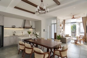 디럭스 빌라, 침실 4개, 골프장 전망 | 전용 주방 | 대용량 냉장고, 전자레인지, 쿡탑, 밥솥