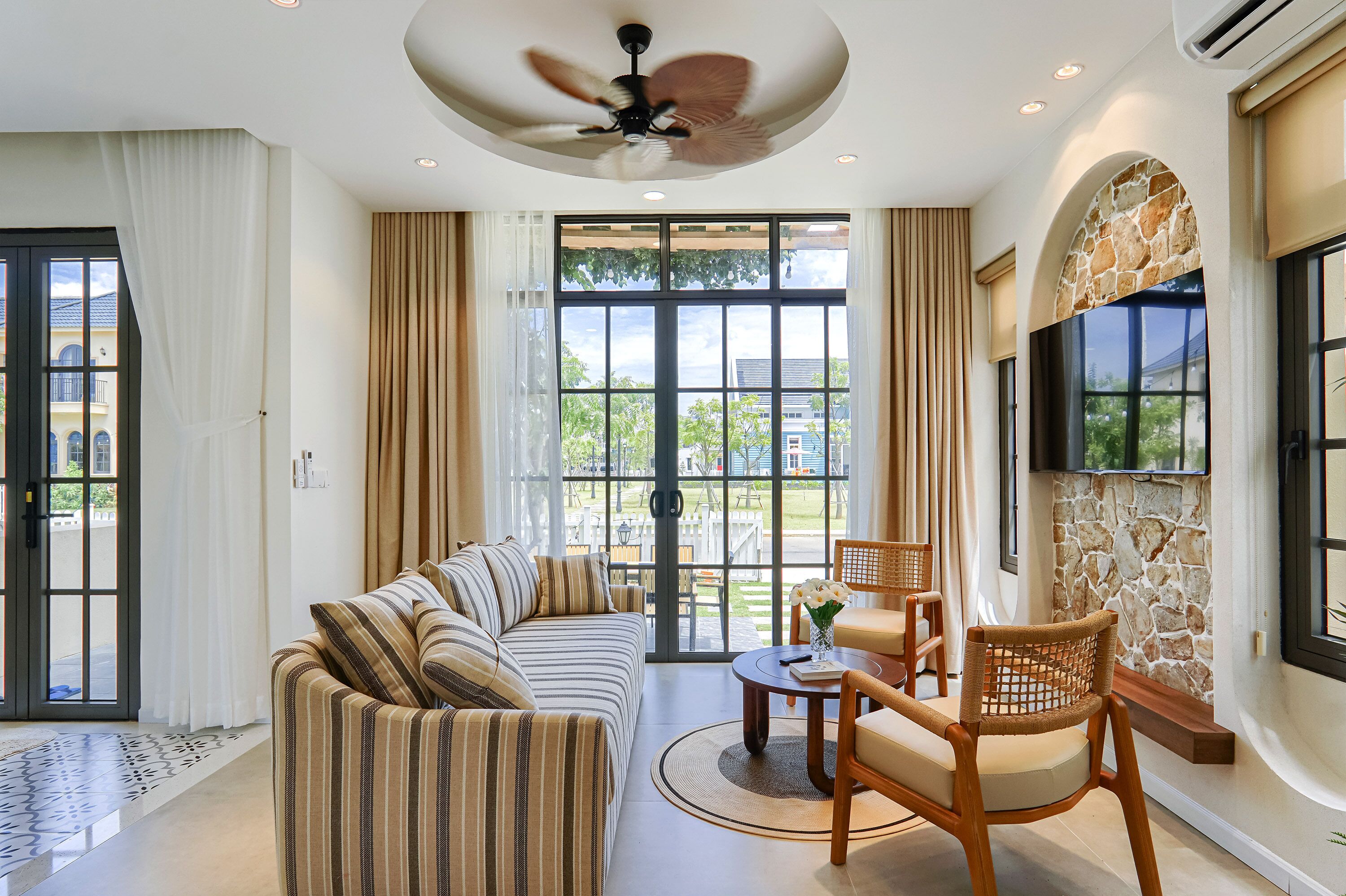 Villa 4 bedrooms 1.4 - 02.59 | Fan