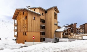 Exterior - Apartment Close to the Slopes (Les Belleville)