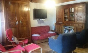 Living area - 4 Rooms for 8 People (Le Grand-Bornand)