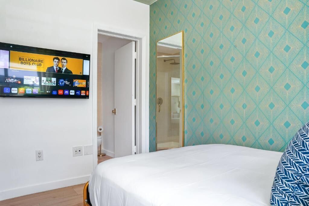 Basic Double Room