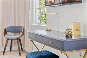 Classic Quadruple Room | Interior