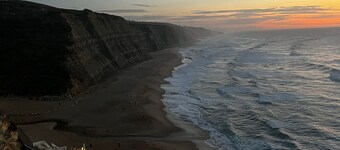 White Sand House I Magoito Beach, Sintra
