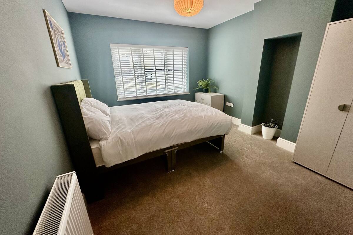 Tabla de planchar con plancha y wifi gratis