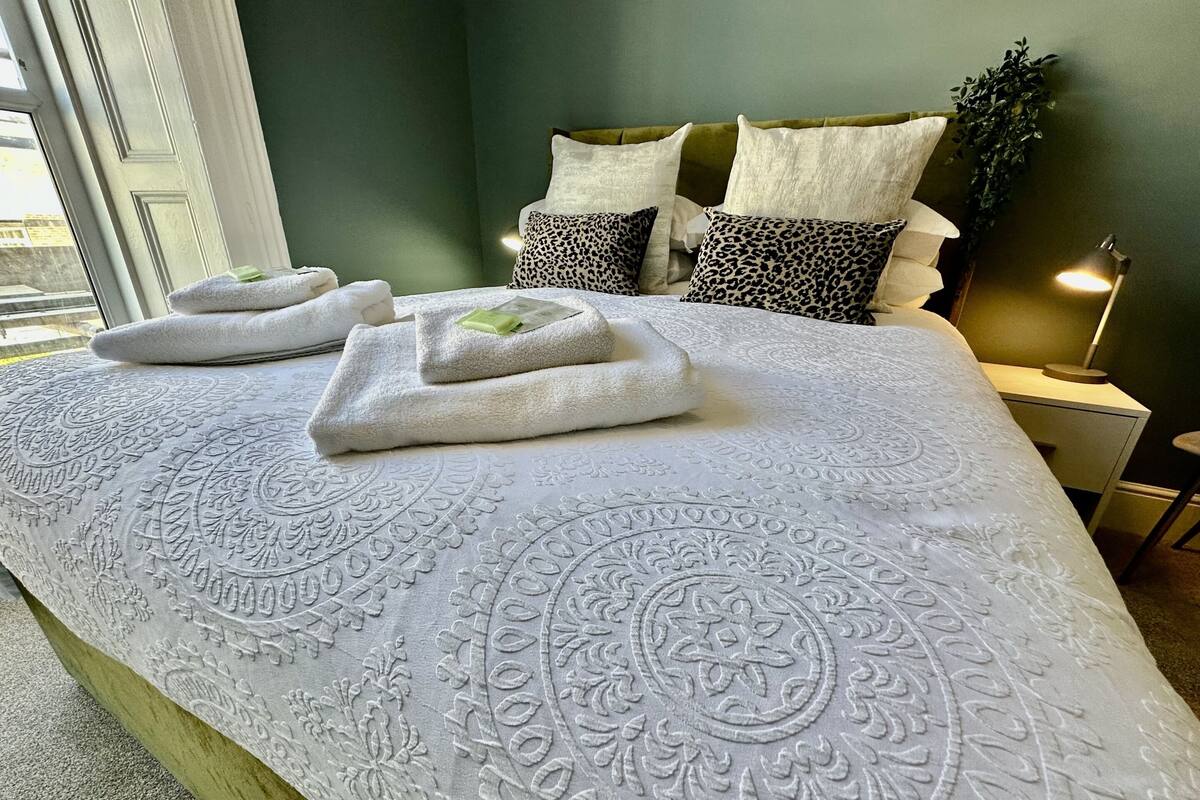 Tabla de planchar con plancha y wifi gratis