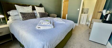 Standard Double Room, Ensuite