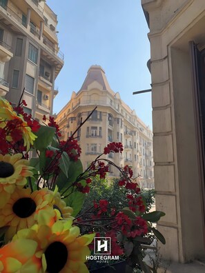 واجهة المنشأة