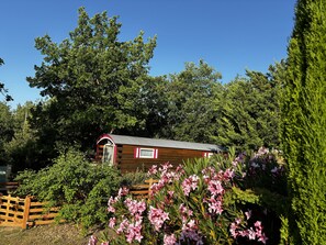 シャレー パティオ ガーデンビュー | アイロン / アイロン台、WiFi (無料)