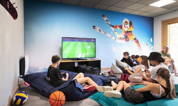 Interior - Apartment in Samoens Near Ski Lifts (Samoëns)