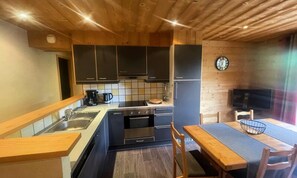 Fridge, microwave, oven, dishwasher - 3 Rooms for 6 People (Le Grand-Bornand)