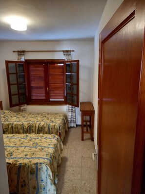 2 chambres, draps fournis