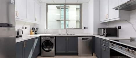 Deluxe-Apartment, 3 Schlafzimmer | Eigene Küche