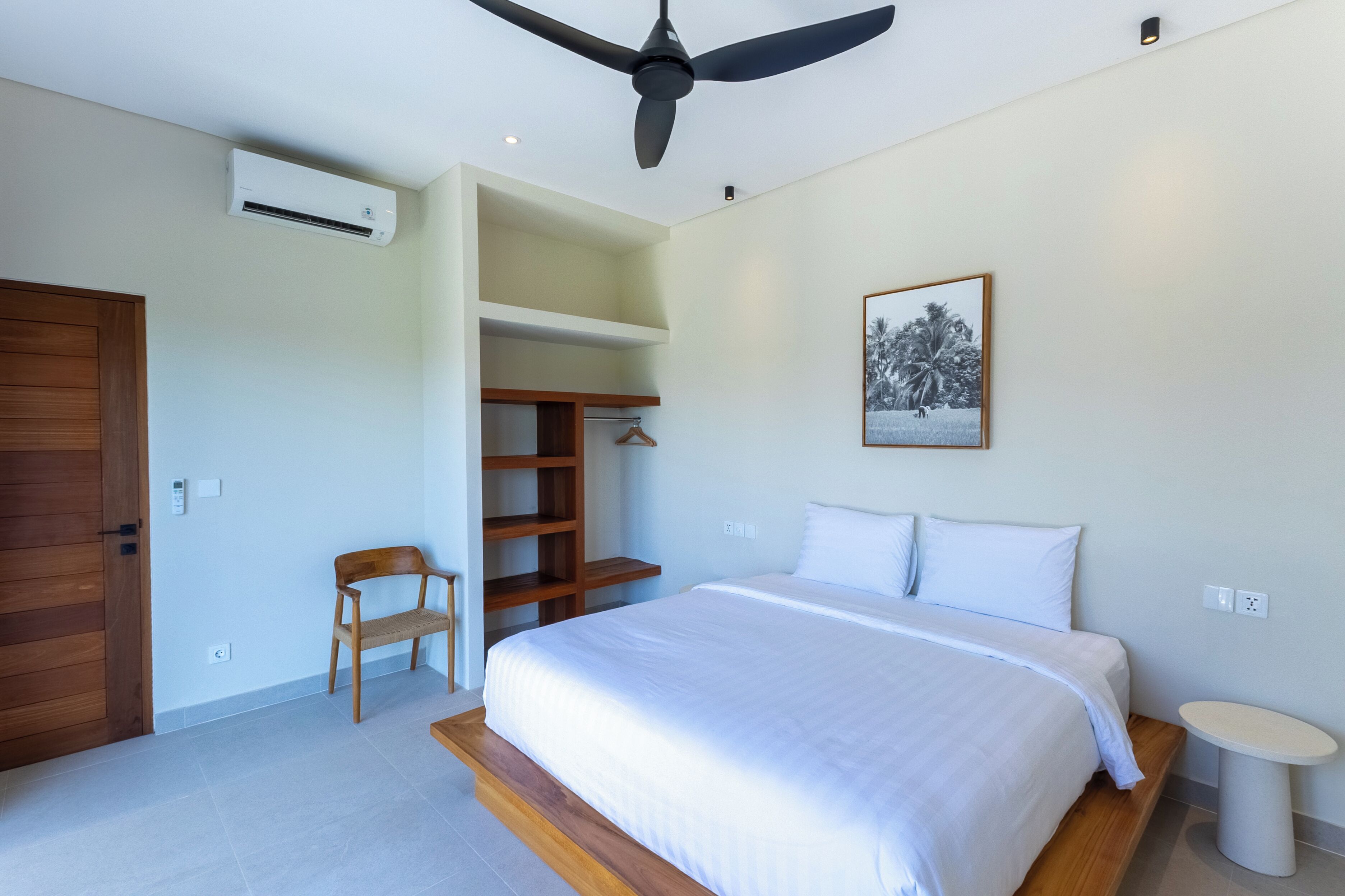 Blackout drapes, soundproofing, iron/ironing board, free WiFi