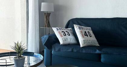 Comfortable 2-bedroom Apartment With Pool View - Sleeps 4