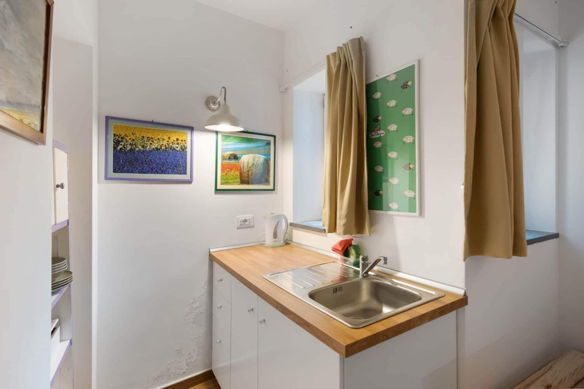 APPARTAMENTO NOCCIOLA | 私人简易厨房 | 迷你冰箱、高脚椅