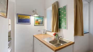 APPARTAMENTO NOCCIOLA | Eigene Kochnische | Mini-Kühlschrank, Hochstuhl