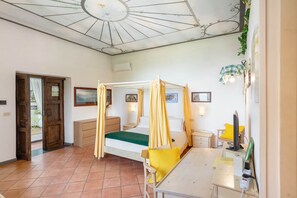 CAMERA BAMBY | 암막 커튼, 다리미/다리미판, 무료 WiFi