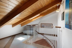 APPARTAMENTO CASTAGNA | Blendingsgardiner, strykejern/-brett og wi-fi (inkludert)