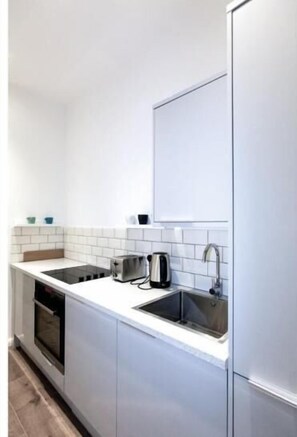 Shared kitchen - Spacious Student Ensuite Finsbury House (London)