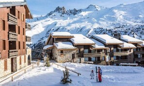 Exterior - 2 Rooms, Sleeps 5 (Les Allues)