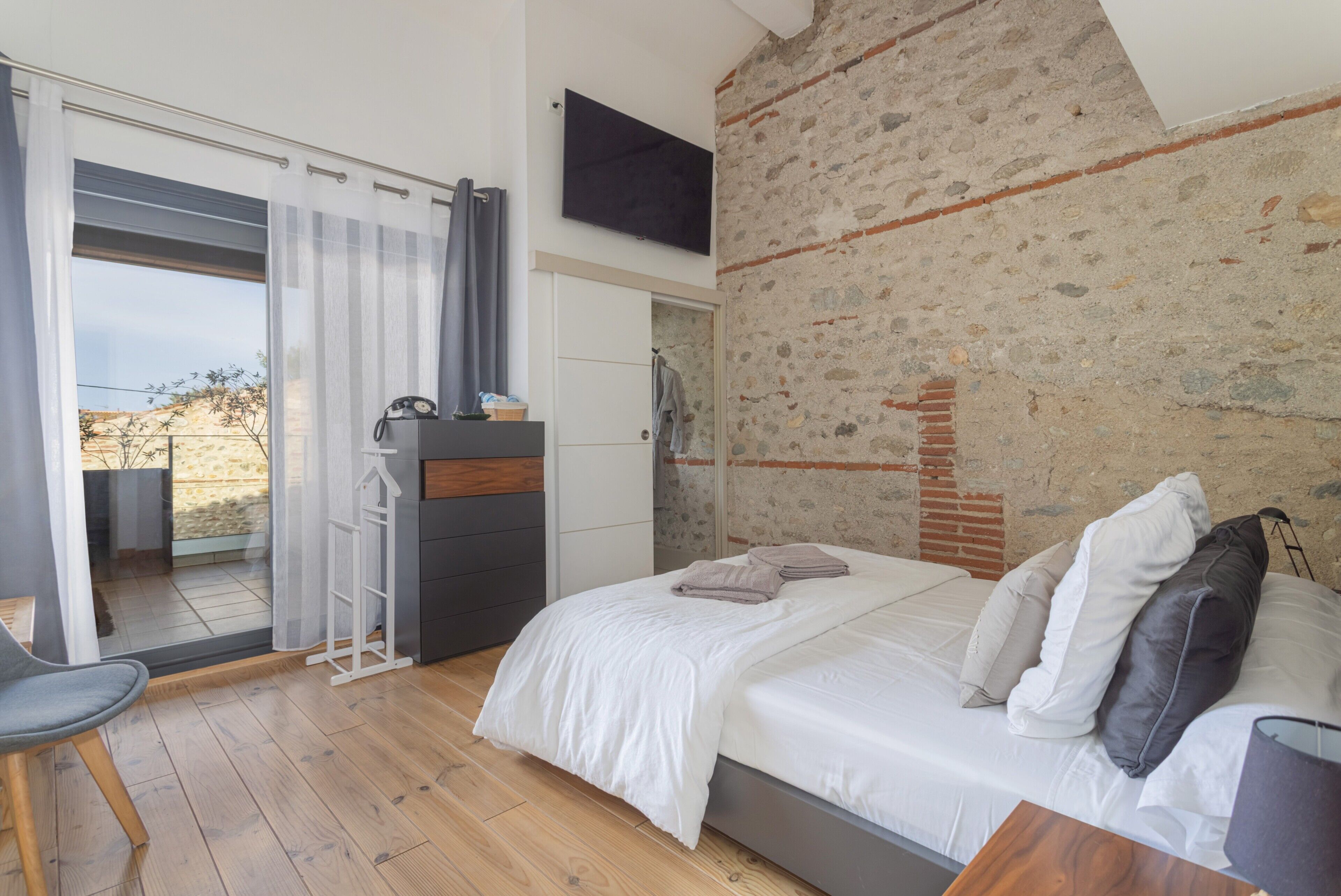 1 habitación, wifi y ropa de cama 