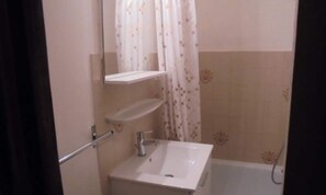 Hair dryer - Apartment in Le Chinaillon by Ski Slopes (Le Grand-Bornand)