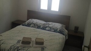 Room - Apartments Kalajzic- Two Bedroom Apartment With Terrace (Pucisca)