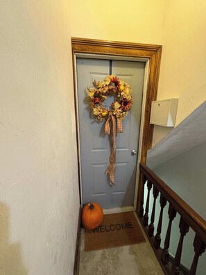 المنشأة من الداخل