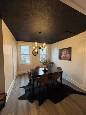 تناول الطعام