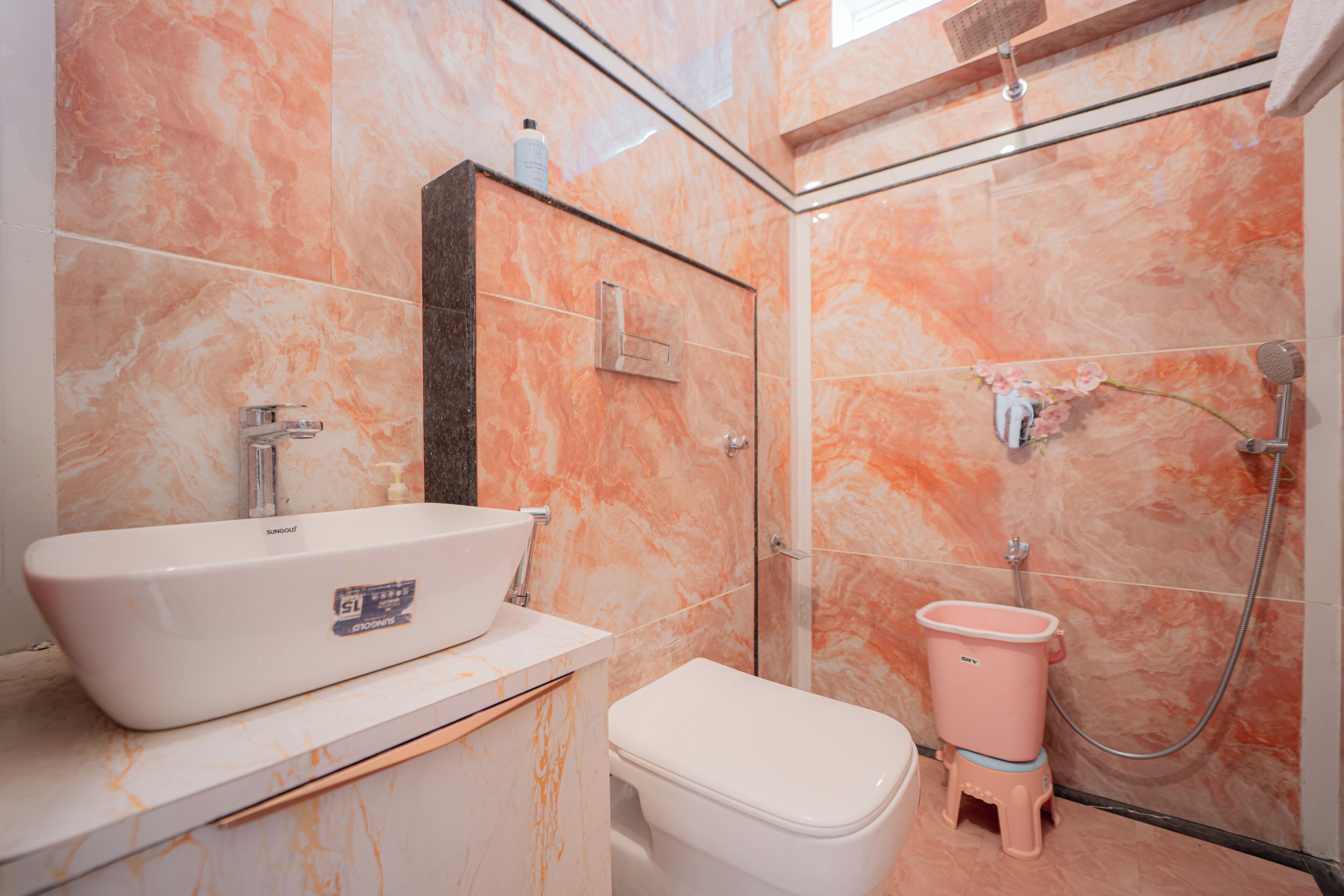 Apartment | Bathroom