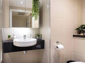 Bathroom - Student Only Stylish Ensuite at Drapery Place near Tower Hamlets (London)