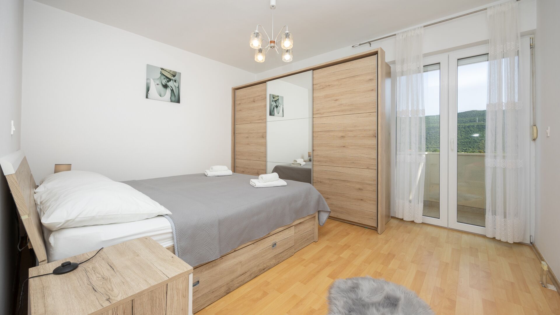 Wifi gratis y ropa de cama