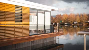 Mobile Home | Exterior